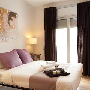 rambla-beach-barcelonastuff-apartments.topbarcelonahotels.com/