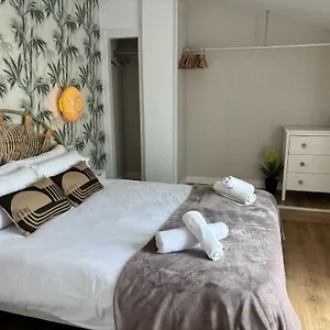 apartamentos-maribel-malaga.es-andalucia.com/