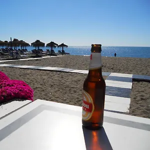 https://apartamento-decada-los-alamos.1costadelsol.com